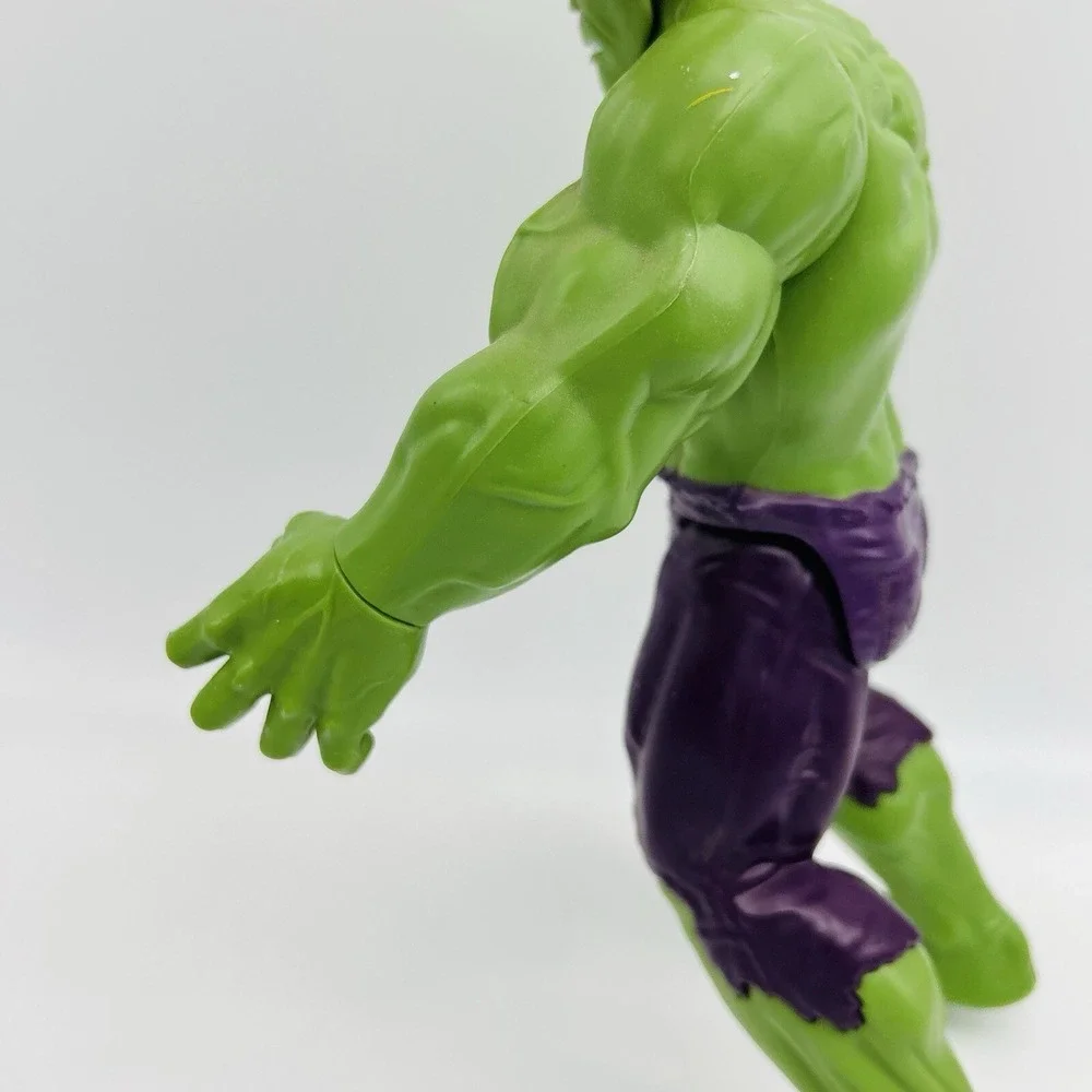 Hulk Action Figure Titans Hero Series 12
